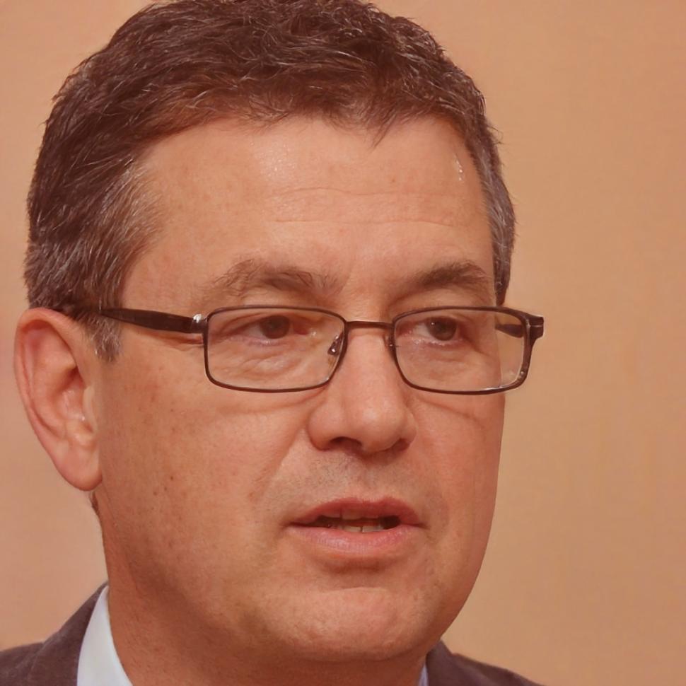 Портрет преподавателя курса машинного обучения